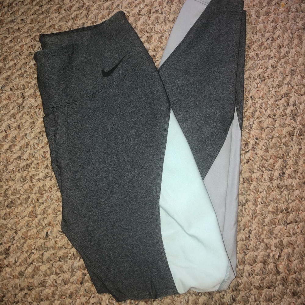 Nike dry fit leggings